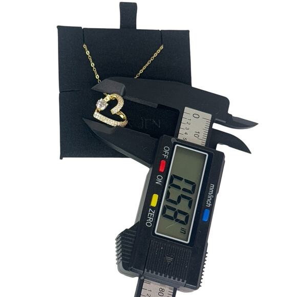 Sofia Heart Necklace color gold - Picture 2 of 3